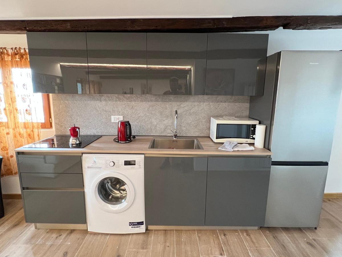 Mori 1 Con Bella Vista Nuovo Appartamento Benátky Exteriér fotografie