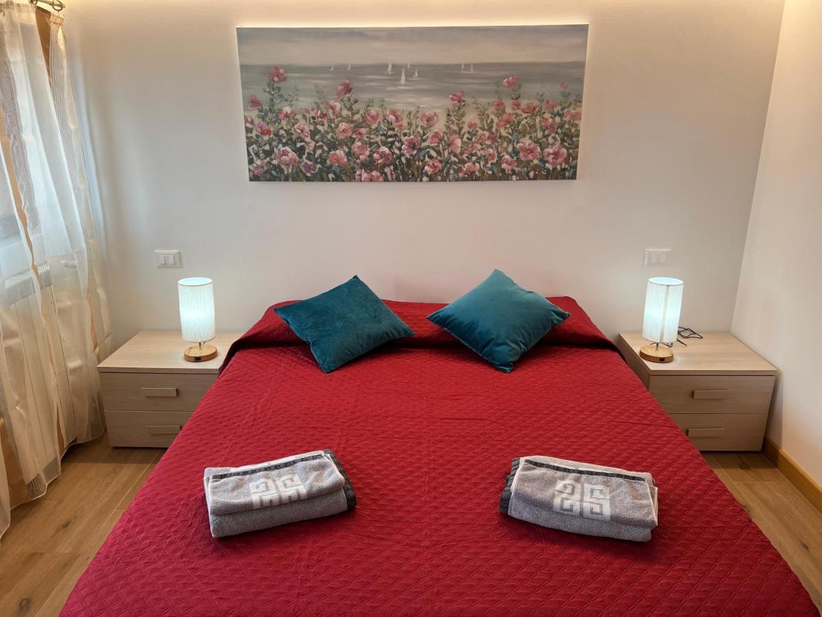 Mori 1 Con Bella Vista Nuovo Appartamento Benátky Exteriér fotografie