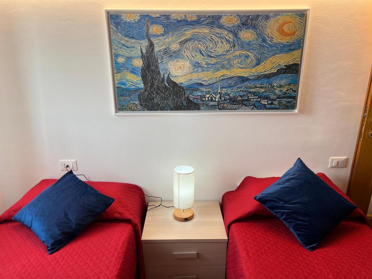 Mori 1 Con Bella Vista Nuovo Appartamento Benátky Exteriér fotografie